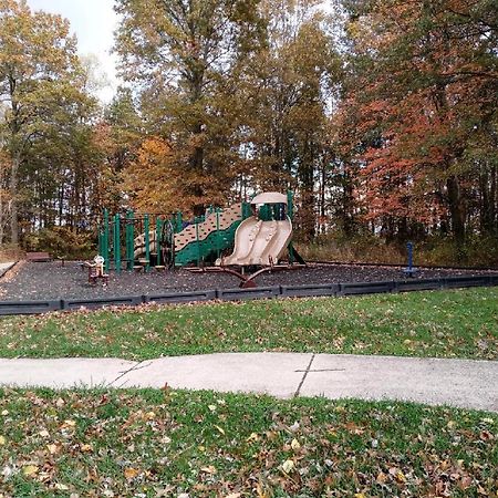 צ'סטרטון Your Midwest Dunes Vacation Tri-State Paradise! מראה חיצוני תמונה